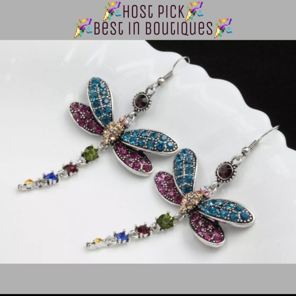 🎉HP🎉AUSTRIAN CRYSTAL Dragonfly earrings